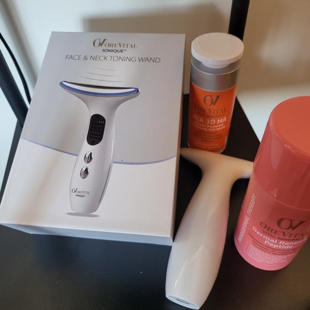 Lift & Glow + Ionique Wand 